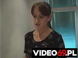 Polskie porno Pani komornik ściąga tylko kasę