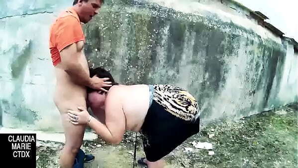 esta pareja gordos gusta correrse paredes parques