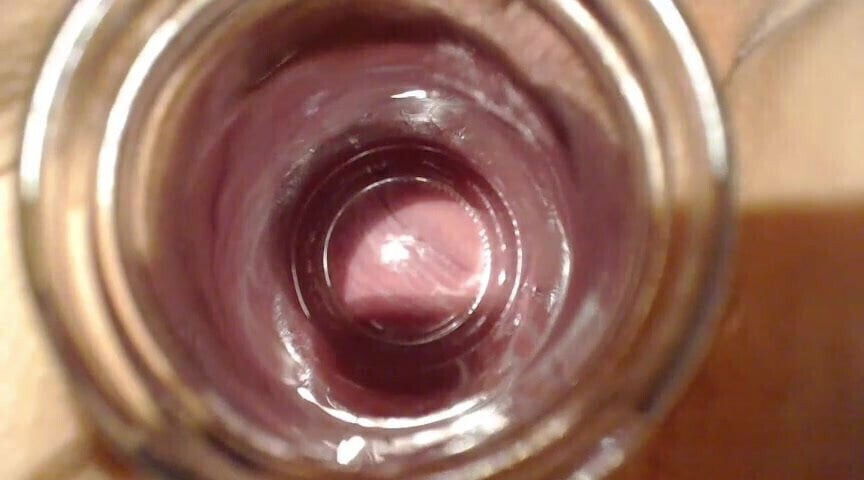 funel pussy strech show cervix