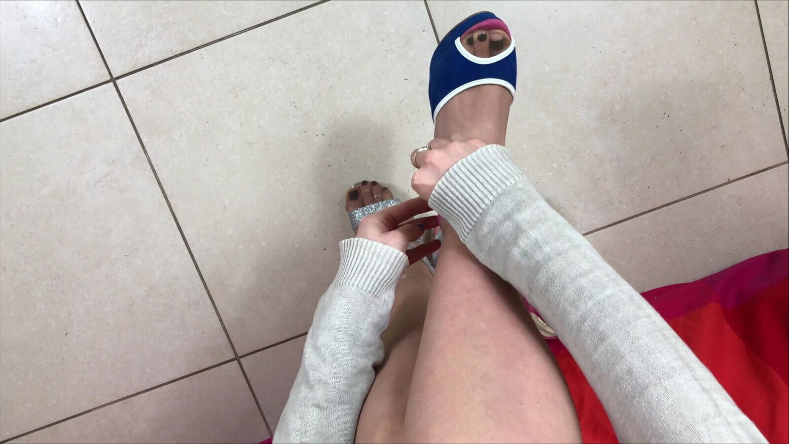 Giada looks sexy ultra sheer Nylon Stockings Sandals with Heels