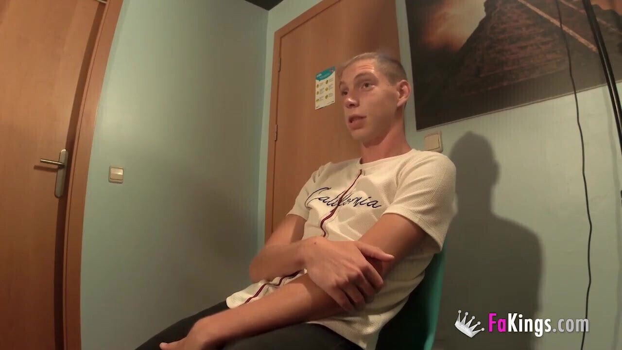 CAN'T BEAR IT!!! tried watch girlfriend being fucked