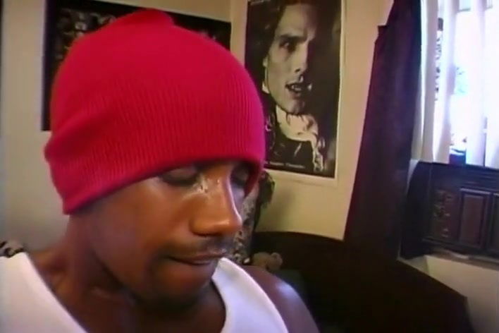 An Ebony Stud Blows His Hot Load