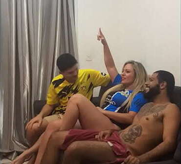 FUTEBOL NIGHT VENTURAS'_ Feat. Ines Ventura &amp_ Samuka Ventura