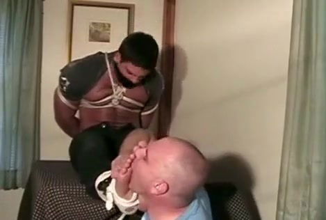 Derek Atlas Stripped