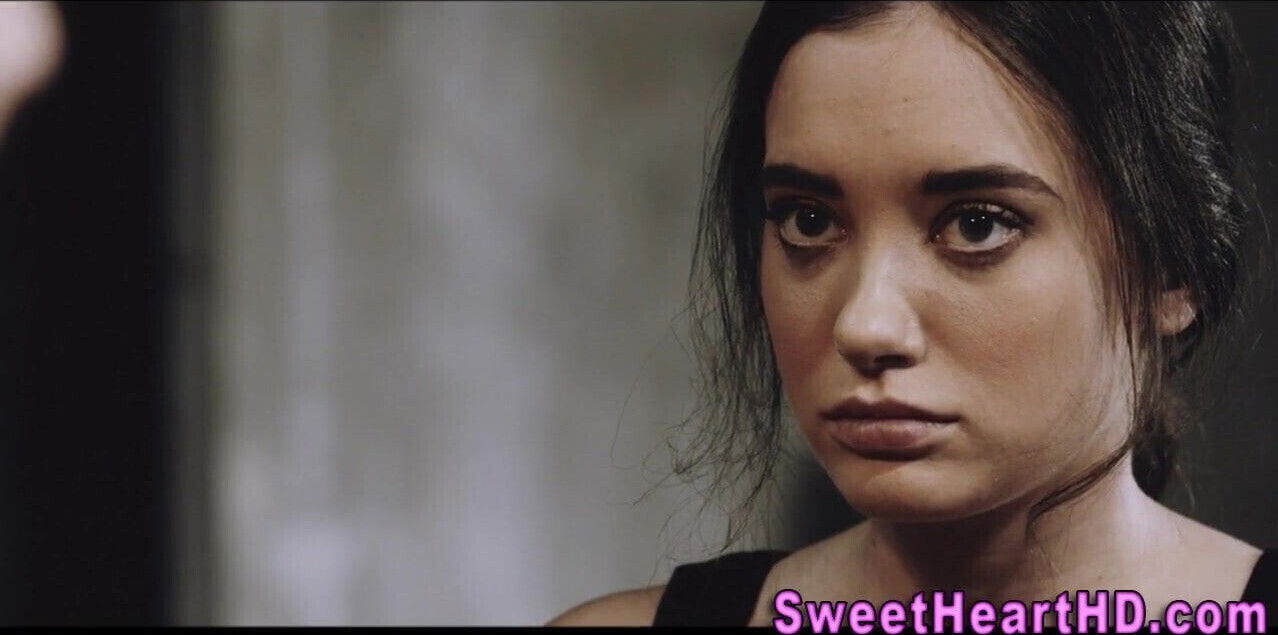 Inked lesbian milf eaten shower