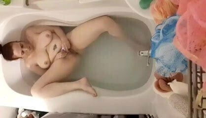 Melody loves herself