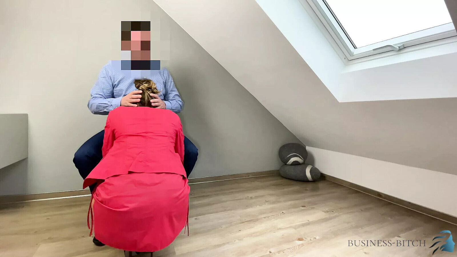 Secretary rides with juicy creampie business-bitch