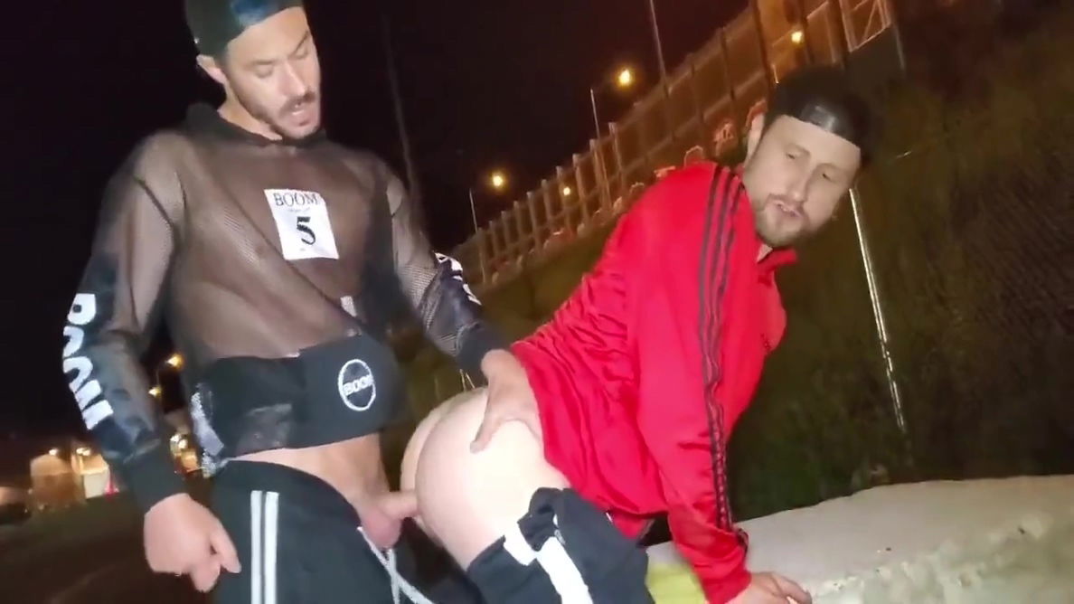 Romeo Davis Outdoor 3some With Starlen Gold Drew Dixon