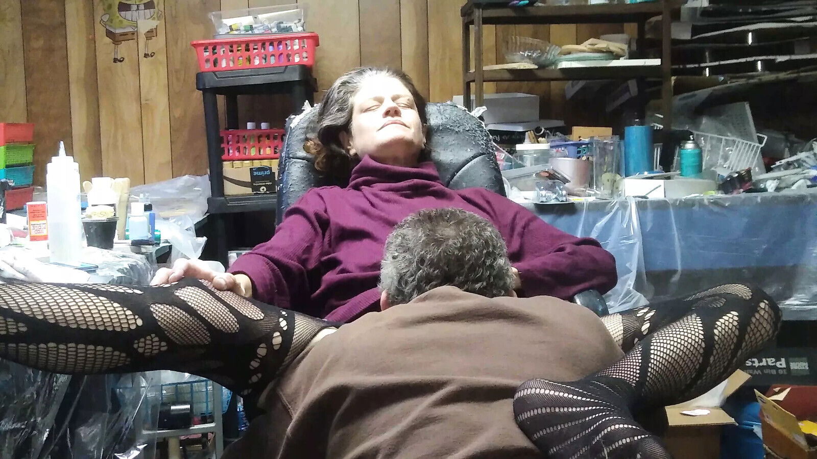 Pussy eating break studio