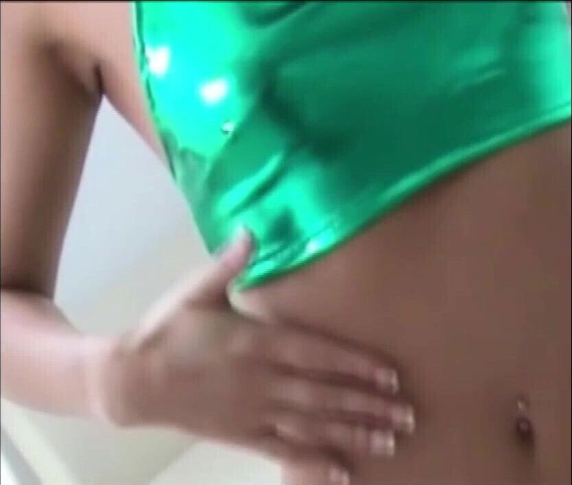 These shiny gold lingerie just right