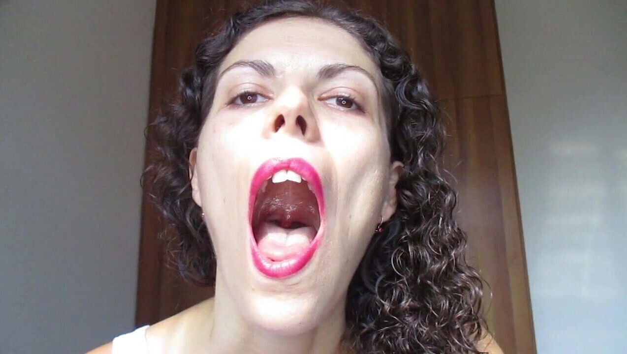 Face mouth fetish Gentle Giantess Julia Earth