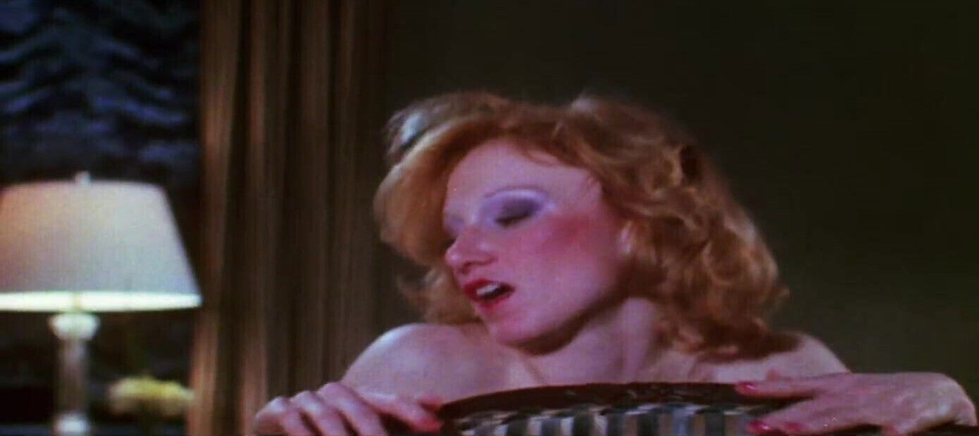 (((THEATRiCAL TRAiLER))) Foxtrot (1982)