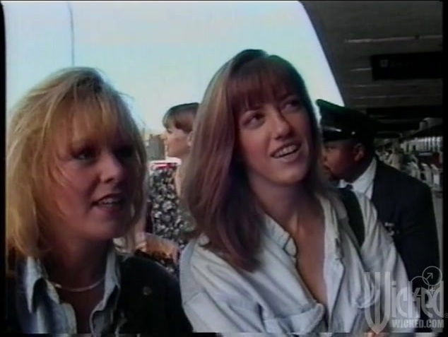 Blonde darling Amanda takes long dick pussy outdoors