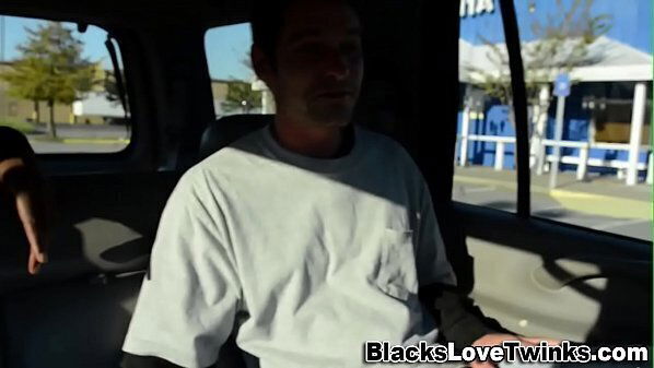 amateur sucks black dong