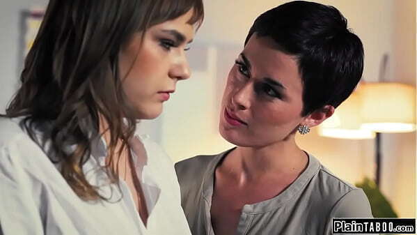 Assistant fucks boss hubby keep