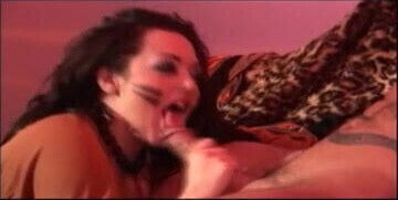 Jemstone fucks Snake