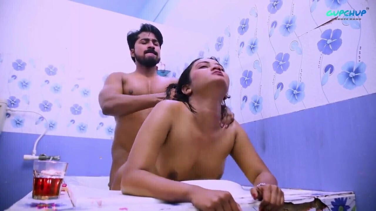 aunty uski friend with