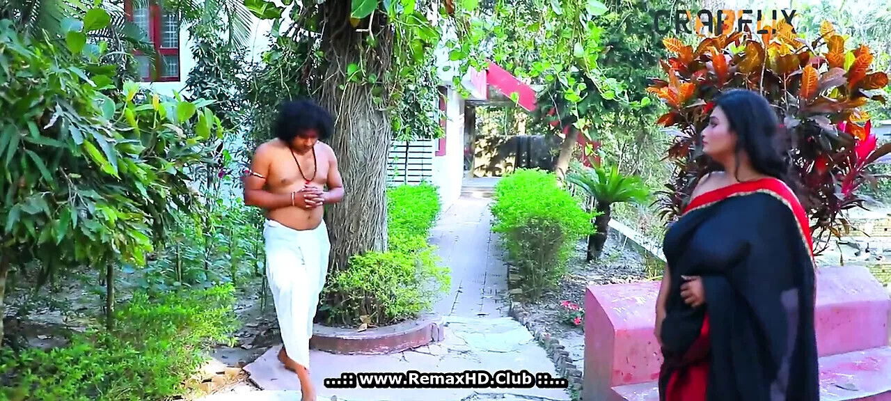 Aunty naukar maza Diya