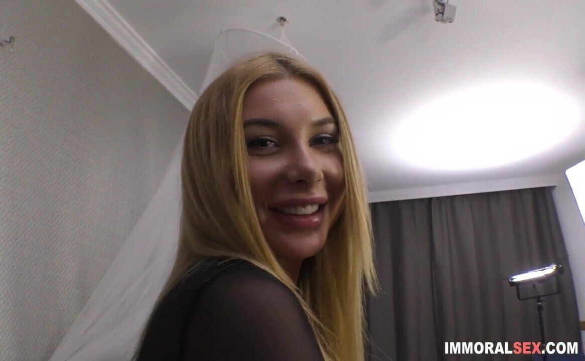 Fucked busty live show