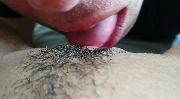 Aiiii chupa gostosinho minha bucetinha greluda