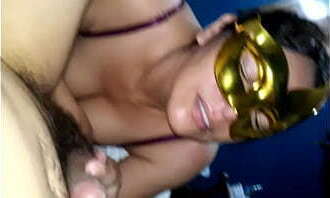 RICO HUELES MAMANDO PINGA