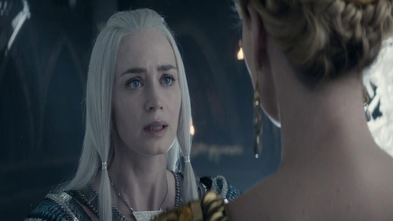 Charlize Theron Huntsman