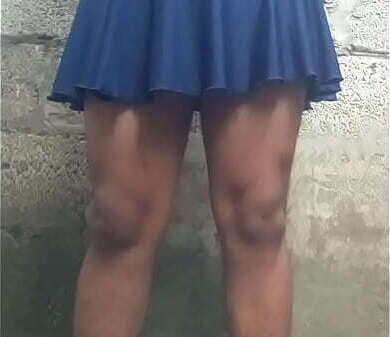 encanta ponerme falda jugando viento verme panties nevos