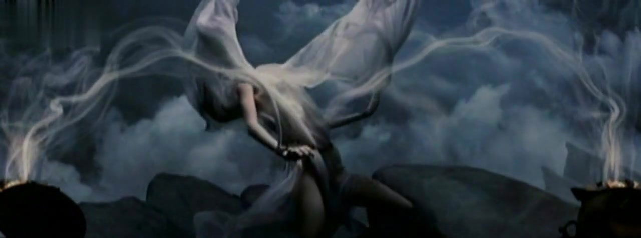 Kelly Craig,Lena Headey in 300 (2006)