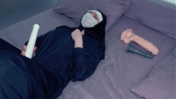 when wants fuck takes dildos. pussy