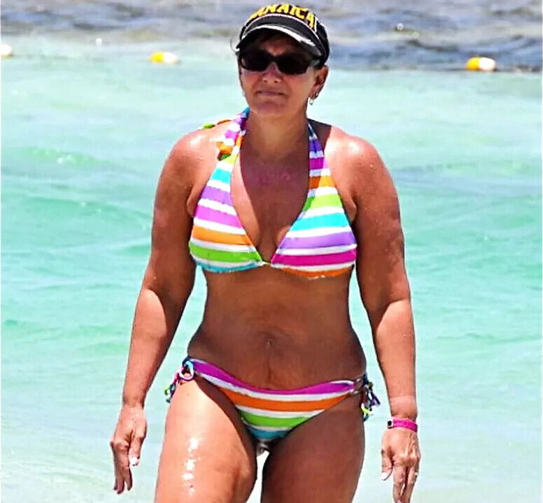 Cougar Cuckold Spitroasted