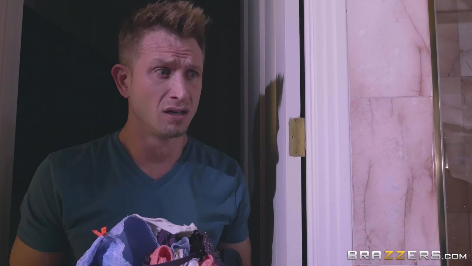 scores with wild ladies Ariana Marie Alice Lighthouse