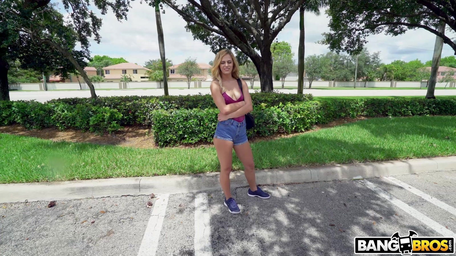 hungry blondie Aspen Celeste moans while getting fucked