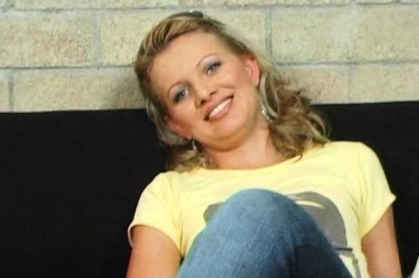 Foxy latin sweetie Isabel Ruiz enjoys extreme action