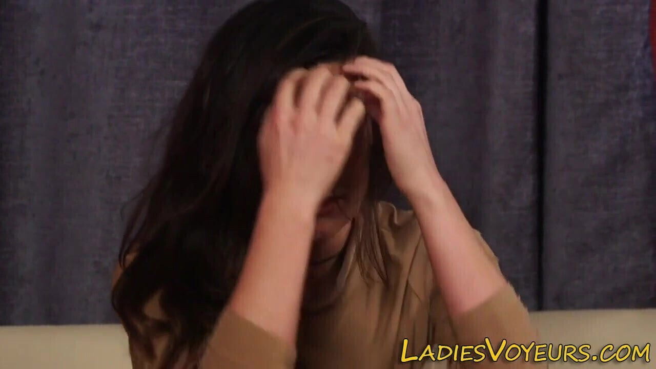 Cfnm fetish hottie watching