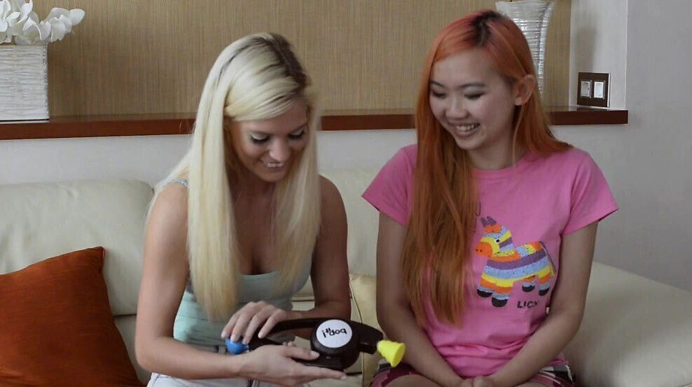 Pornstars Candee Licious Harriet Sugarcookie play