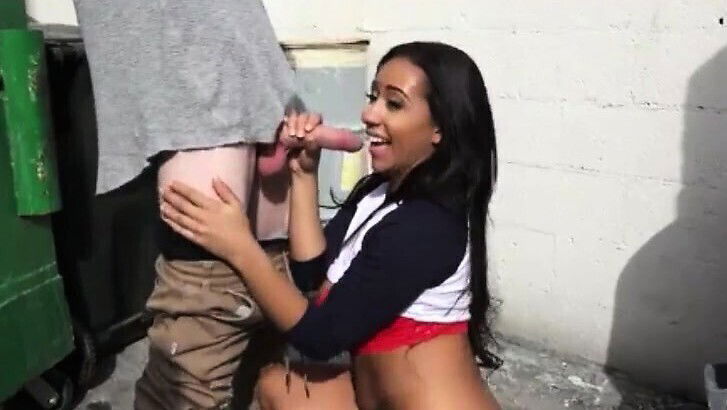 Busty Eurobabe Priya Price gets pussy railed public