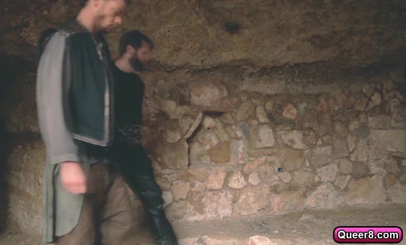 Colby Keller fucks Toby Dutch in Gay of Thrones