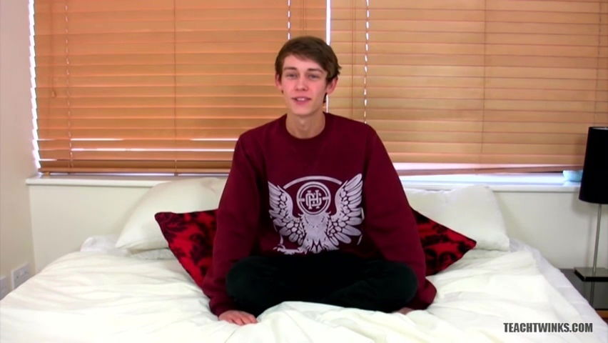 Large-dicked Bi-sexual Jamie Sykes