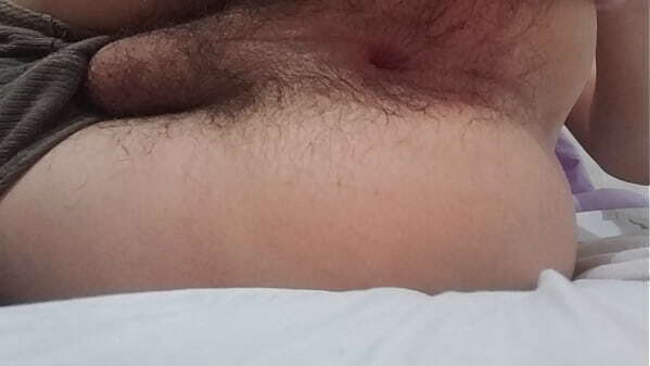 Dedando sedento macho