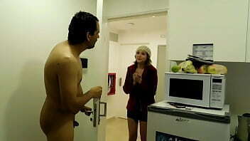 SURPREENDIDA IRM&Atilde_O FAZENDO CHUPAR GALO PARA PAGAR T&Aacute_XI, DEPOIS FODER MINHA IRM&Atilde_