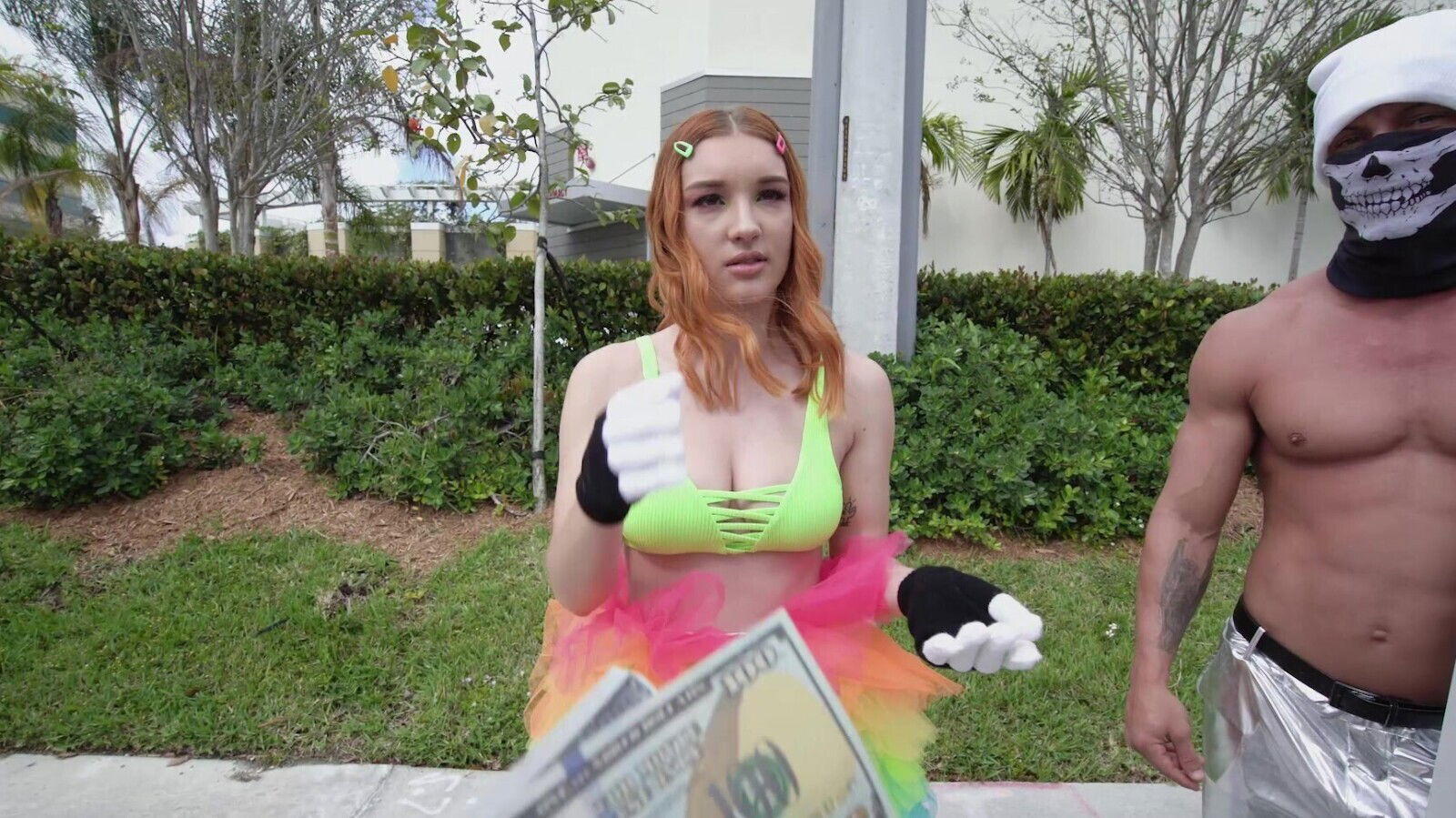 Jolly ginger Opal Essex enjoys fuck with stranger