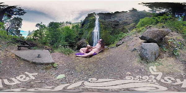 Yanks Babes Endza &amp_ Sierra Luscious Licking