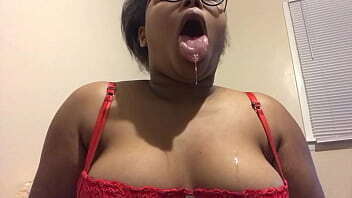 Luna Drooling Fetish