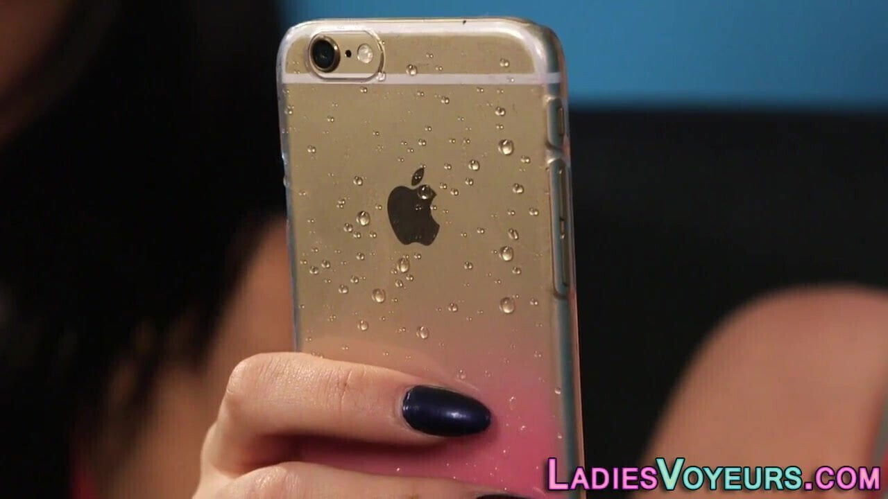 Cfnm girls next door show panties