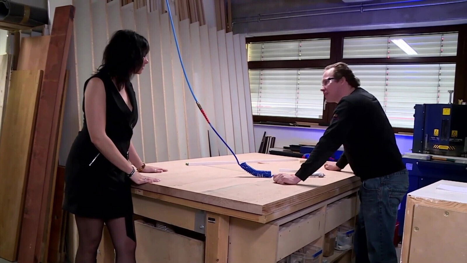 bayrischen Sekretaerin Ding schoen Arsch gest