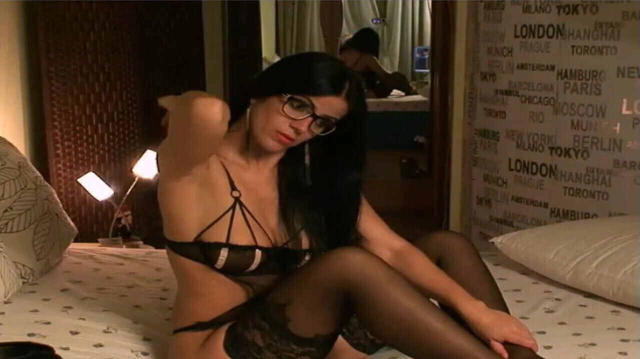 Stocking-webgirls Azura