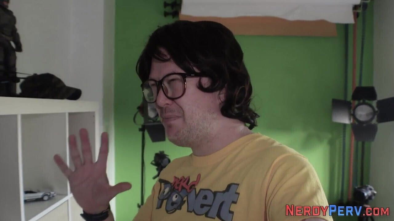 Yorkshire sperms Brit glasses