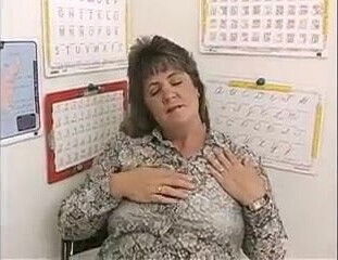 Secretary tights makes