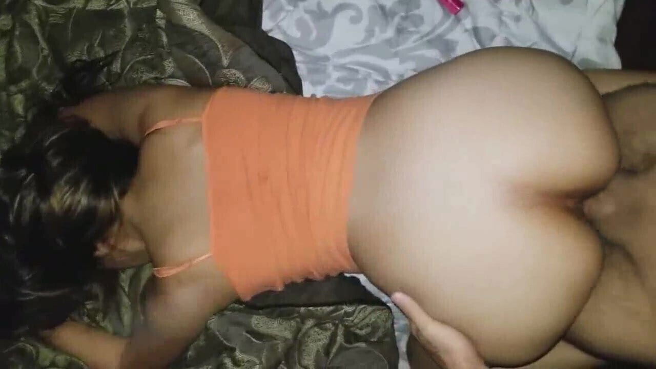 fesses levrette detendent bien queue