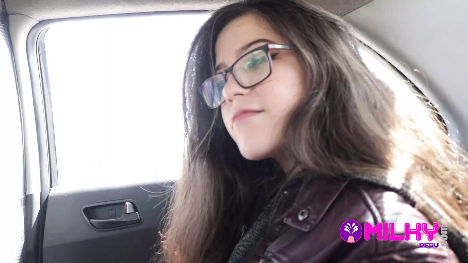 Greta taxi offers pink pussy